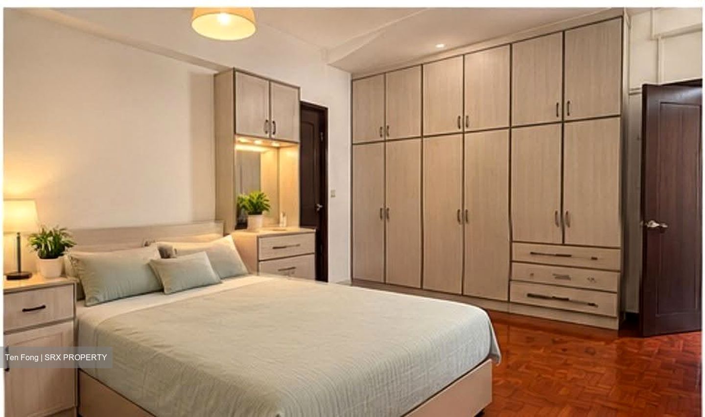 Onan Road (D15), Terrace #634939371